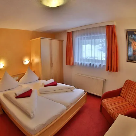 Apart Altamira Apartment Ischgl